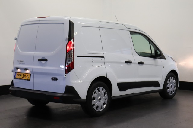 Ford Transit Connect 1.5 EcoBlue - Airco - Cruise - PDC - € 10.950,- Ex.