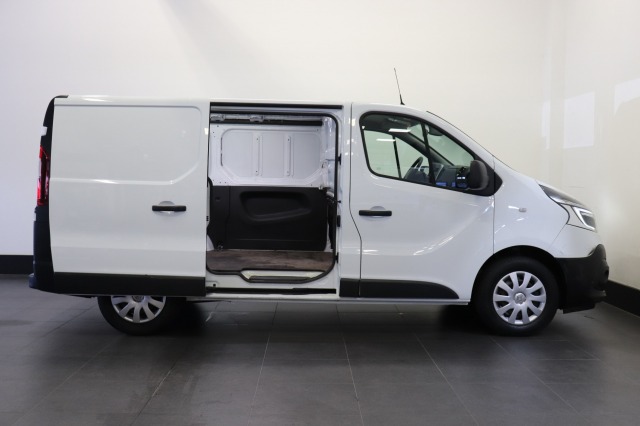 Renault Trafic 1.6 dCi EURO 6 - Airco  - PDC - Camera - € 9.950,- Excl.