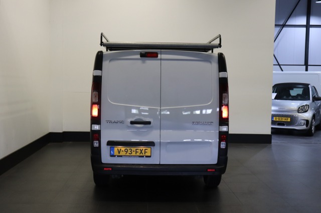 Renault Trafic 2.0 dCi 120PK - EURO 6 - Airco - Camera - € 11.950,- Excl.