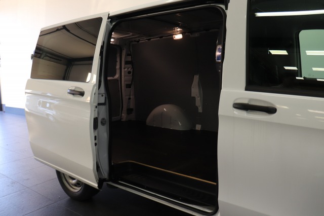 Mercedes-Benz Vito 116 CDI Lang EURO 6 - Airco - Navi - Cruise - Camera - € 17.499,- Excl.