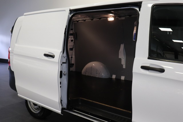 Mercedes-Benz Vito 116 CDI XL EURO 6 - Airco - Navi - Cruise - Camera - € 13.950,- Excl.