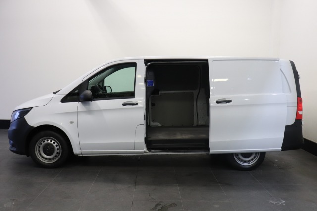 Mercedes-Benz Vito 114 CDI Lang 2x Schuifdeur EURO 6 - Airco - Navi - Cruise - € 17.950,- Excl.