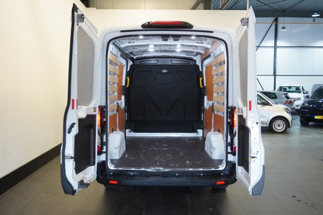 Ford Transit 2.0 TDCI 2x Schuifdeur L2H2 - EURO 6 - Airco - Cruise - PDC - € 13.950,- Excl.