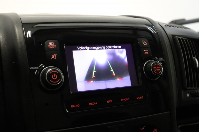 Peugeot Boxer 2.2 BlueHDi 165PK L2H2 EURO 6 - Airco - Cruise - Navi - € 12.950,- Excl.