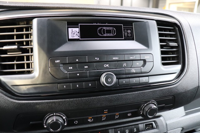 Peugeot Expert 2.0 BlueHDI 120PK L3 Dubbele Cabine - EURO 6 - Airco - Cruise - € 14.950,- Excl.