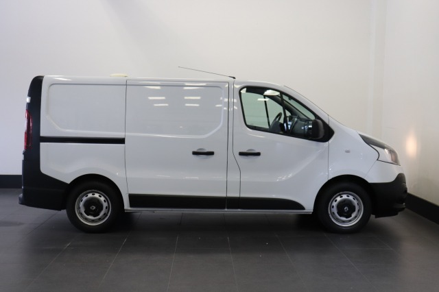 Renault Trafic 1.6 DCI 125PK EURO 6 - Airco - Navi - Cruise - € 12.499,- Excl.