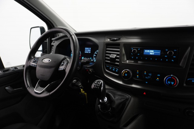 Ford Transit Custom 2.0 TDCI EURO 6 - Airco - Cruise - PDC - Imperiaal - €14.900,- Excl.
