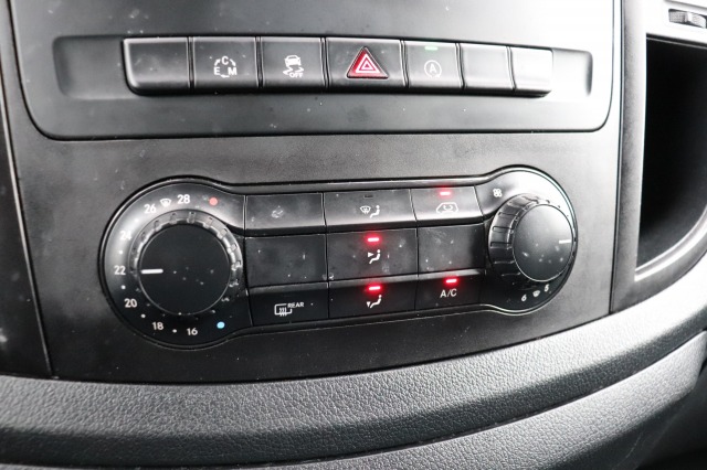 Mercedes-Benz Vito 114 CDI Lang Automaat EURO 6 - Airco - Cruise - PDC - €15.900,- Excl.