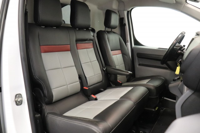 Citroën Jumpy 2.0 BlueHDI 122PK Automaat C-series EURO 6 - Airco - Navi - Cruise - €17.900,- Excl.