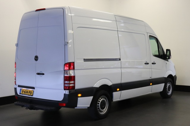 Mercedes-Benz Sprinter 314 2.2 CDI L2H2 Automaat EURO 6 - Airco - Cruise - Trekhaak - € 15.950,- Excl.