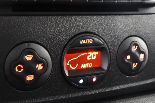 Opel Movano 2.3 Turbo 136PK L3H2 EURO 6 - A/C Climate - Navi - Cruise - €19.950,- Excl.