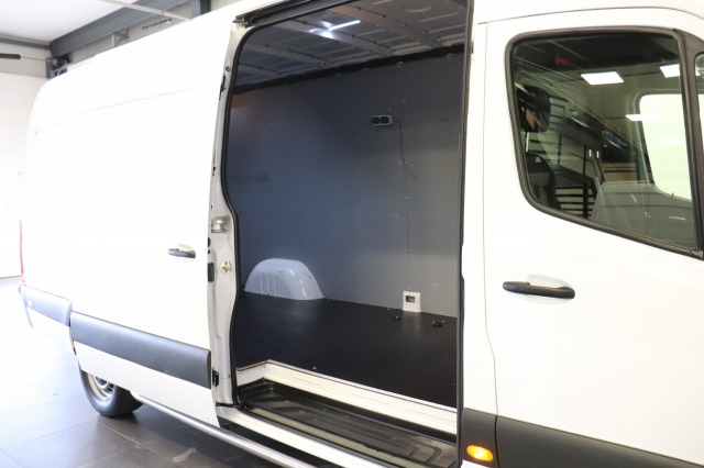 Mercedes-Benz Sprinter 315 CDI L3H2 Automaat EURO 6 - AC/Climate - Navi - Cruise -  € 21.900,- Excl.