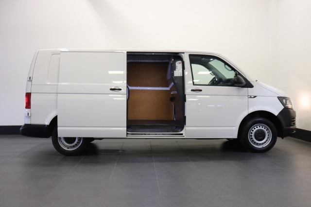 Volkswagen Transporter 2.0 TDI L2 Automaat Dubbele schuifdeur EURO 6 - Airco - Cruise - € 13.950,- Excl.