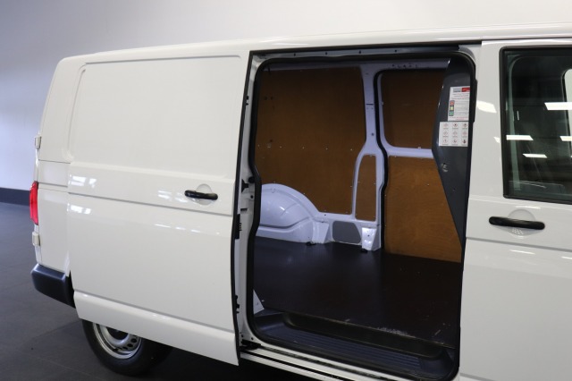 Volkswagen Transporter 2.0 TDI L2 Automaat Dubbele schuifdeur EURO 6 - Airco - Cruise - € 13.950,- Excl.