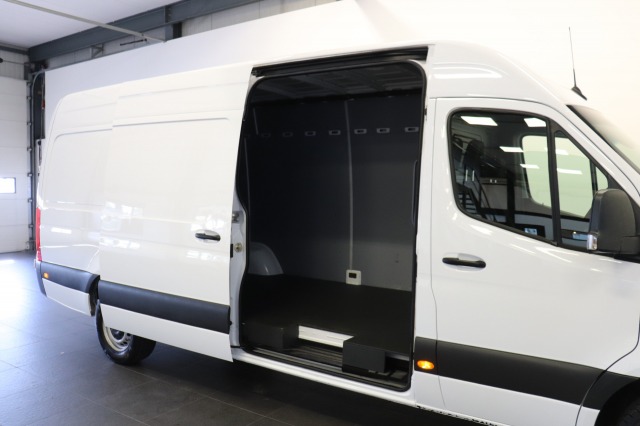 Mercedes-Benz Sprinter 316 2.2 CDI L3H2 EURO 6 - Airco - Navi - Cruise - € 21.900,- Excl.