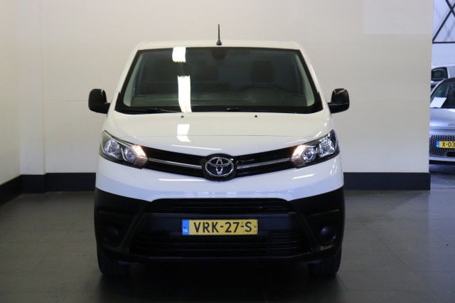 Toyota ProAce Worker 2.0 145PK L2 EURO 6 - Airco - Cruise - Navi - €17.499,- Excl.