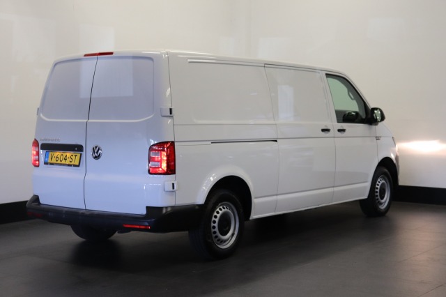 Volkswagen Transporter 2.0 TDI L2H1 150PK EURO 6 - Airco - Cruise - Start/Stop - €13.950,- Excl.
