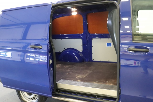 Mercedes-Benz Vito 114 CDI Lang Automaat EURO 6 - Airco - Navi - Cruise - € 13.950,- Excl.
