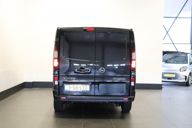 Opel Vivaro 1.6 CDTI 125PK EURO 6 - Airco - Navi - Cruise - Achteruitrijcamera - € 10.950,- Excl.