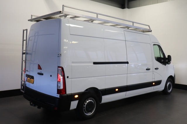 Renault Master 2.3 dCi 180PK L3H2 EURO 6 - Airco - Navi - Cruise - € 17.950,- Excl.
