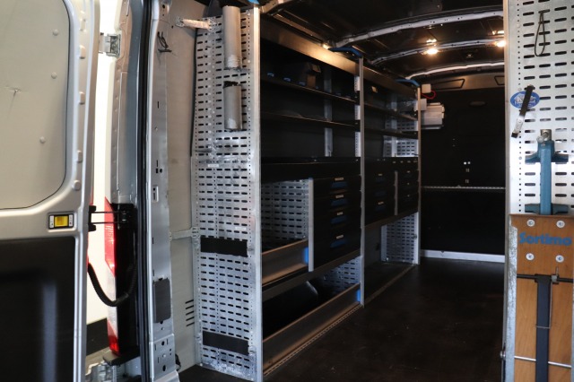 Ford Transit 2.0 TDCI 130PK L3H2 EURO 6 - Airco - Navi - Cruise - € 15.950,- Excl.