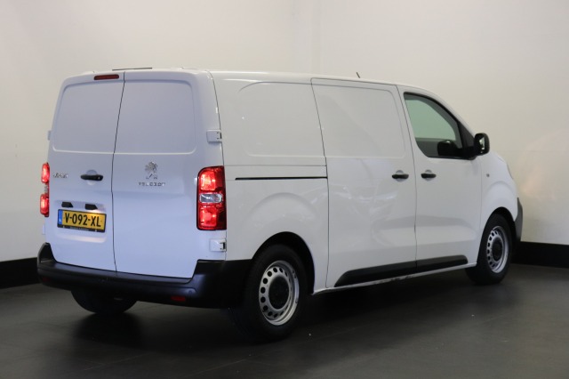 Peugeot Expert 1.6 BlueHDI EURO 6 - Airco - Navi - Cruise - € 10.900,- Excl.
