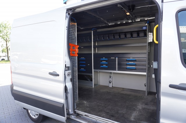 Ford Transit 2.0 TDCI 130PK L3H2 - Airco - Navi - Cruise - € 17.500,- Excl.