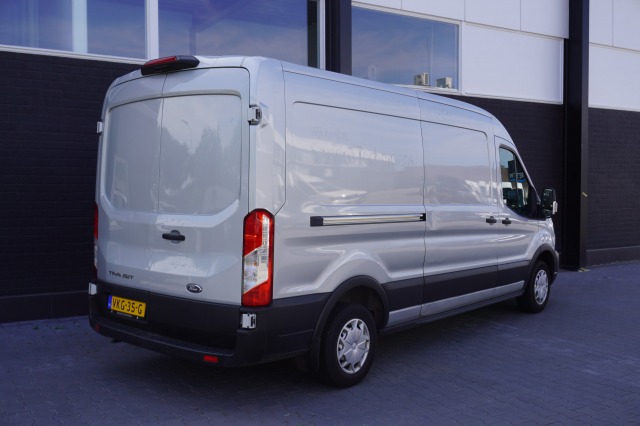 Ford Transit 2.0 TDCI 130PK L3H2 - Airco - Navi - Cruise - € 17.500,- Excl.
