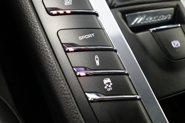 Porsche Macan 3.0 S 340PK | PANO | 21'' | LEDER | STOELVERW. | €47.950,- Incl. BTW.
