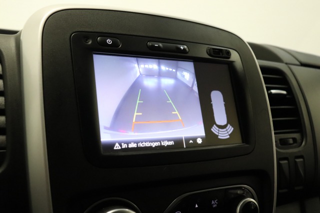 Nissan NV300 2.0 dCi 145PK Automaat EURO 6 - AC/climate - Navi - Cruise - € 11.950,- Excl.