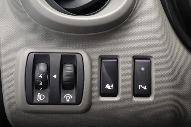 Renault Trafic 1.6 dCi 125PK EURO 6 - Airco - Navi - Cruise - € 12.499,- Excl.