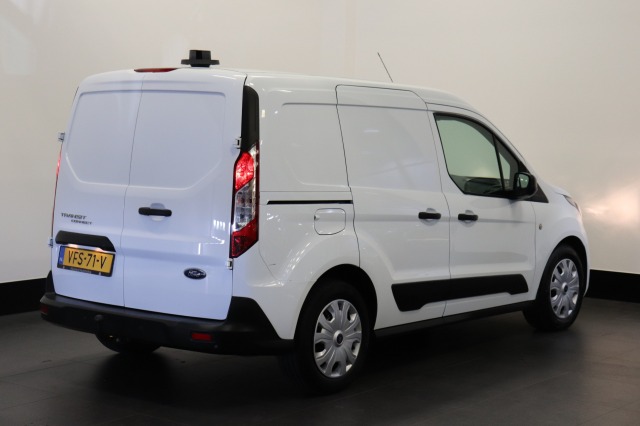 Ford Transit Connect 1.5 EcoBlue EURO 6 - Airco - Navi - Trekhaak - €9.499,-  Excl.