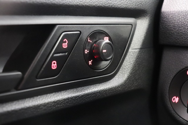 Volkswagen Caddy 2.0 TDI EURO 6 - Airco - PDC - Imperiaal - € 11.900,- Excl.