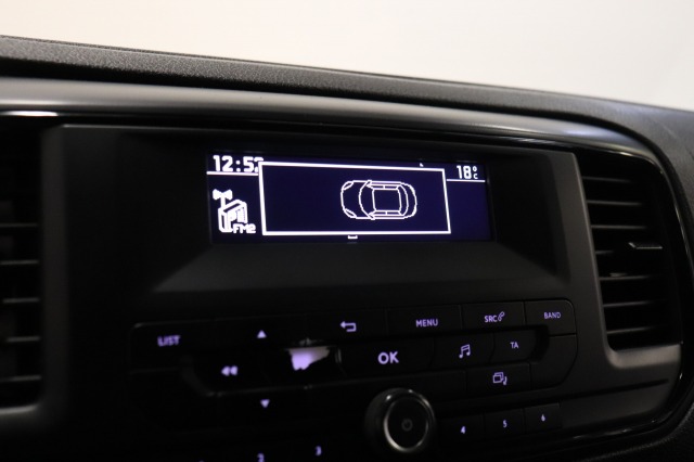 Peugeot Expert 2.0 BlueHDI 122PK L3 Dubbele Cabine EURO 6 - Airco - Cruise - PDC - € 10.900,- Excl.