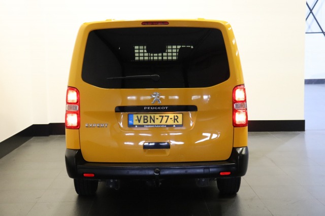 Peugeot Expert 2.0 BlueHDI 122PK L3 Dubbele Cabine EURO 6 - Airco - Cruise - PDC - € 10.900,- Excl.
