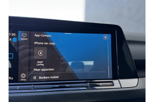 Volkswagen Golf 1.5 eTSI 150PK 3 x R-Line | ACC | Climate | Navi | Carplay | Sfeerverl. | €19.900,- Incl. BTW