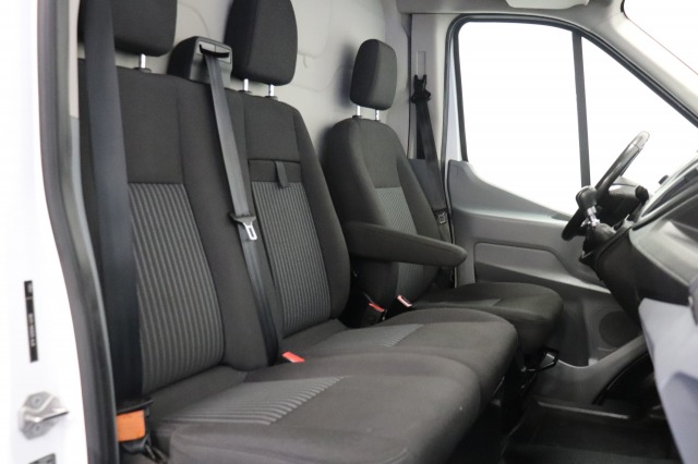 Ford Transit 2.0 TDCI 130PK L3H2 EURO 6 - Airco - Cruise - Camera -  € 11.900,- Excl.