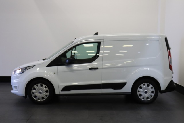 Ford Transit Connect 1.5 EcoBlue 100PK EURO 6 - Airco - Cruise - Navi - € 10.950,- Excl. Ford Transit Connect 1.5 EcoBlue 100PK EURO 6 - Airco - Cruise - Navi - € 10.950,- Excl.