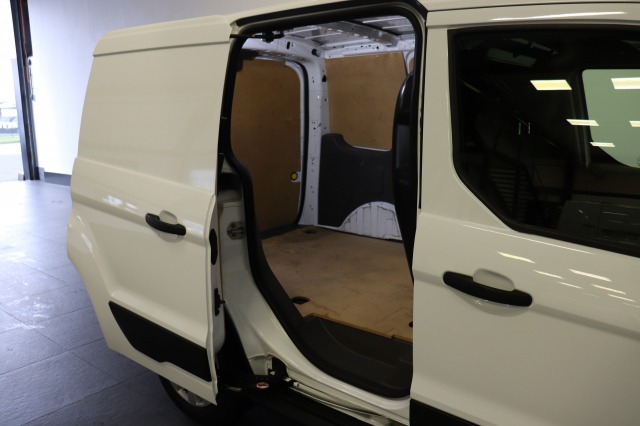 Ford Transit Connect 1.5 EcoBlue 100PK EURO 6 - Airco - Cruise - Navi - € 10.950,- Excl. Ford Transit Connect 1.5 EcoBlue 100PK EURO 6 - Airco - Cruise - Navi - € 10.950,- Excl.