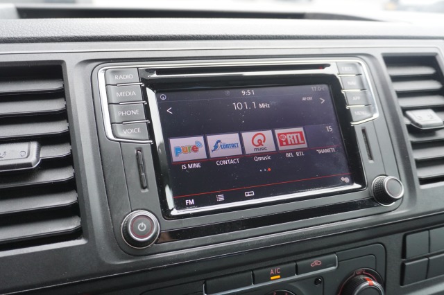 Volkswagen Transporter 2.0 TDI 150PK Automaat EURO 6 - Airco - Navi - Cruise - € 13.900,- Excl.