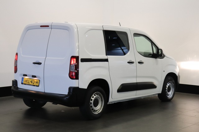 Peugeot Partner 1.2 PT 110PK Benzine! EURO 6 - Airco - Navi - Cruise - € 10.900,- Excl.