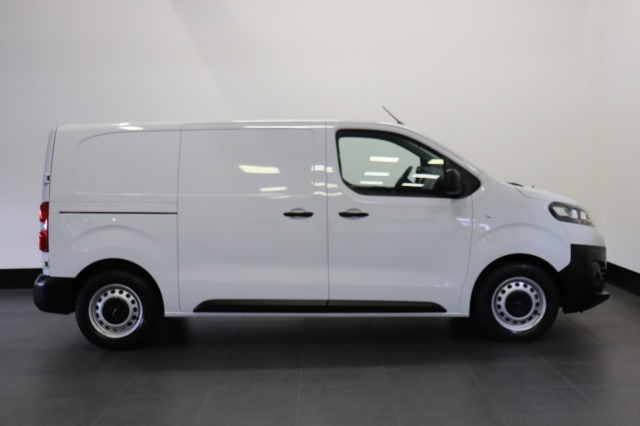 Opel Vivaro 1.5 CDTI L2 EURO 6 - Airco - Cruise - PDC- €16.900,- Excl.