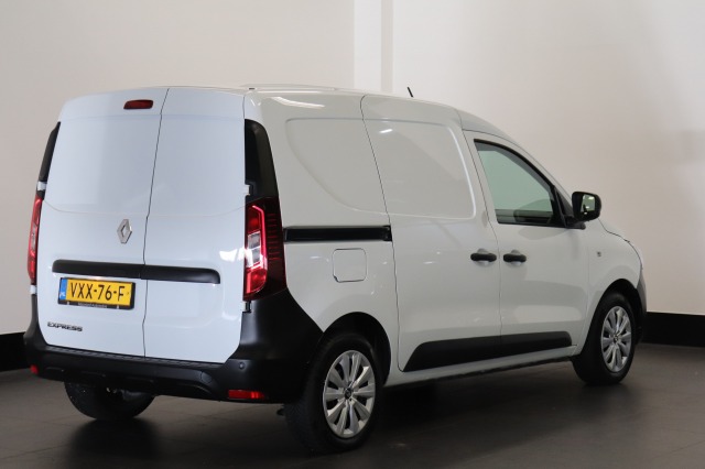 Renault Express 1.5 dCi EURO 6 - Airco - Cruise -  PDC - € 12.950,- Excl.