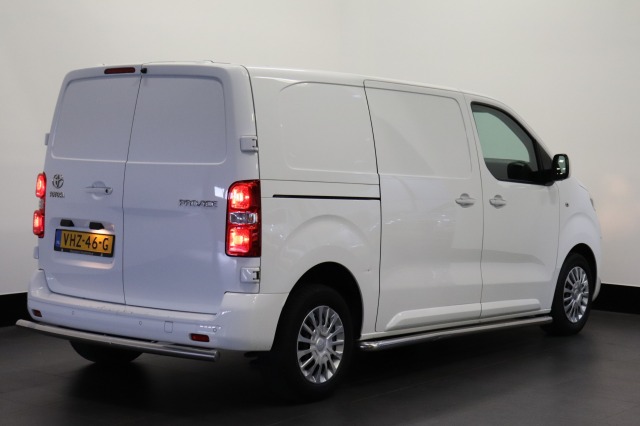 Toyota ProAce Worker 2.0 D-4D 177PK Automaat L2 - EURO 6 - AC/Climate - Navi - Cruise - €14.950,- Excl.