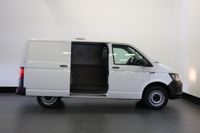 Volkswagen Transporter 2.0 TDI EURO 6 - Airco - Cruise - PDC - € 11.900,- Excl.