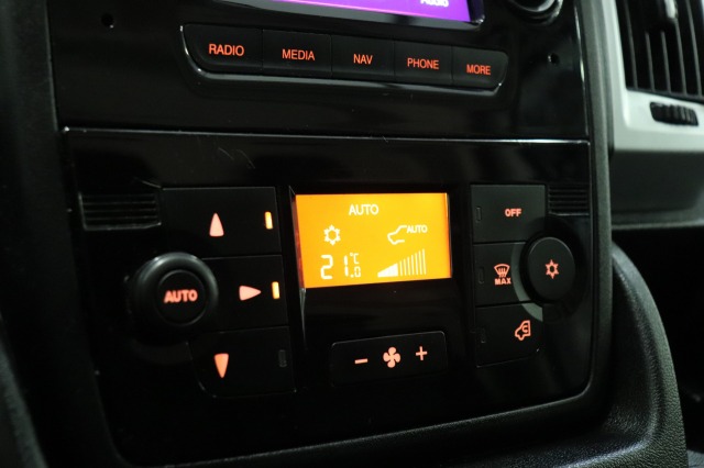 Fiat Ducato 2.3 MJ 140PK Automaat L3H2 EURO 6 - AC/Climate - Navi - Cruise - € 16.900,- Excl.