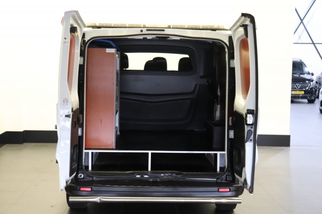 Renault Trafic 2.0 dCi 120PK L2 Dubbele cabine EURO 6 - Airco - Navi - Cruise - € 17.500,- Excl.