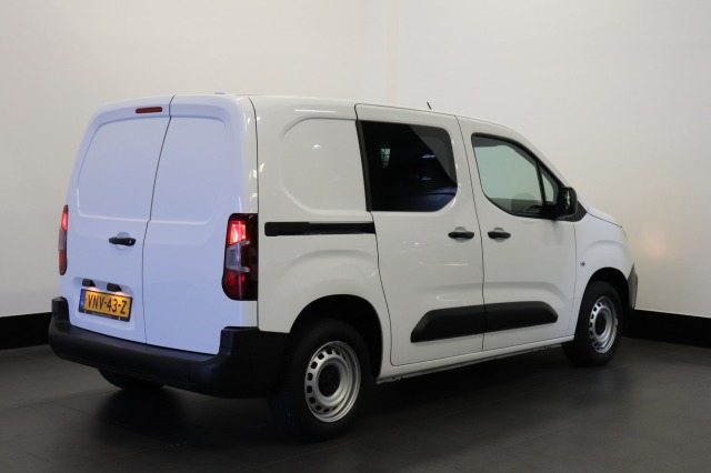 Peugeot Partner 1.2 PureTech Benzine EURO 6 - Airco - Navi - Cruise - €12.499,- Excl.
