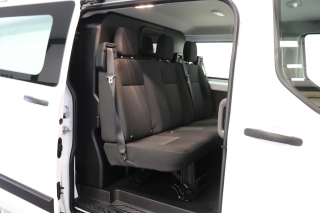 Ford Transit Custom 2.0 TDCI Dubbele Cabine - EURO 6 - Airco - Cruise - PDC - €13.900,- Excl.