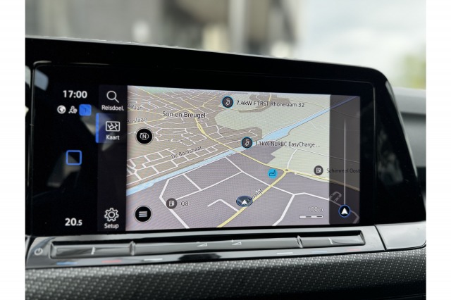 Volkswagen Golf 1.5 eTSI R-Line 3x R-Line | ACC | Climate | Navi | Carplay |Sfeerverl. | €18.950,- Incl. BTW